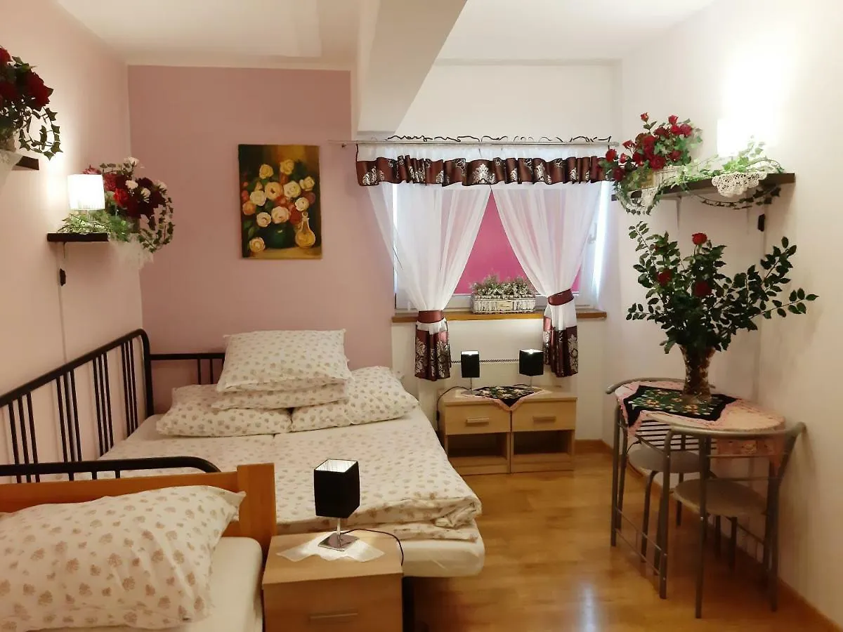 Pokoje Kwiatowe Chwaszczyno Apartment Poland