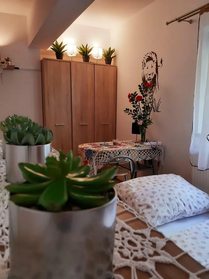 Pokoje Kwiatowe Chwaszczyno Apartment 0*,  Poland