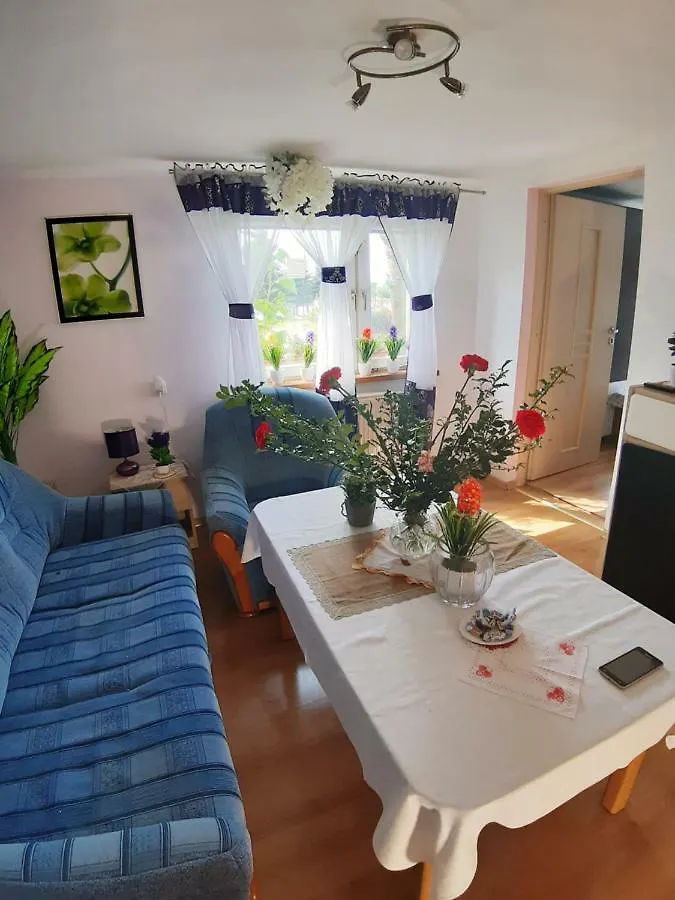 Pokoje Kwiatowe Chwaszczyno Apartment Poland