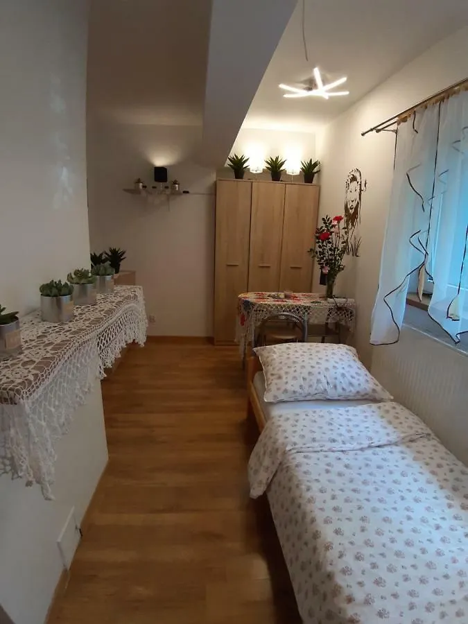 Homestay Pokoje Kwiatowe Chwaszczyno Apartment
