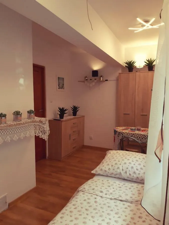 Pokoje Kwiatowe Chwaszczyno Apartment Homestay