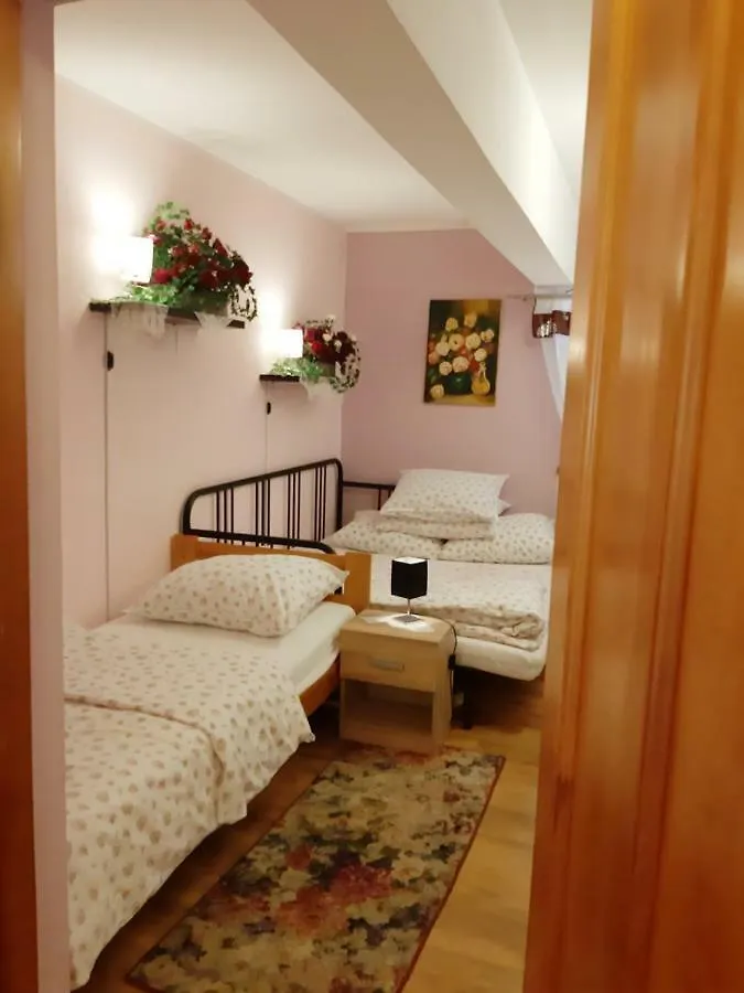 Homestay Pokoje Kwiatowe Chwaszczyno Apartment